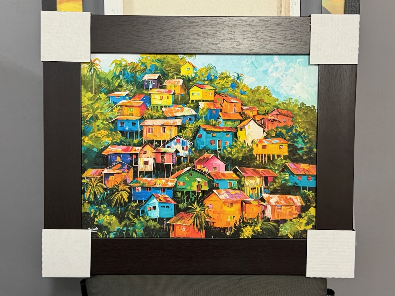 PR-070 Casitas de Colores en la Montaña - Enmarcado Profesional 24"x20"