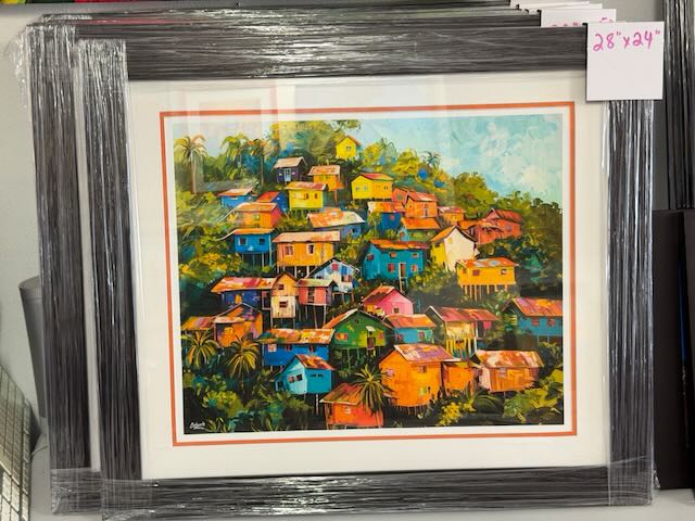 PR-070 Casitas De Colores En La Montaña - Enmarcado profesional con cristal - 28x24"